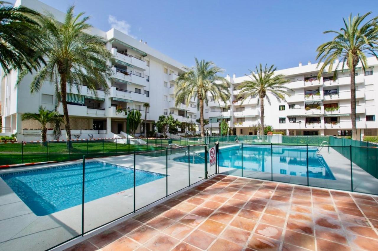 La Carihuela Lux Apartment Torremolinos Esterno foto